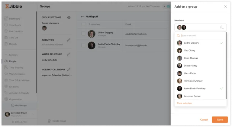 تعيين أعضاء إلى المجموعات