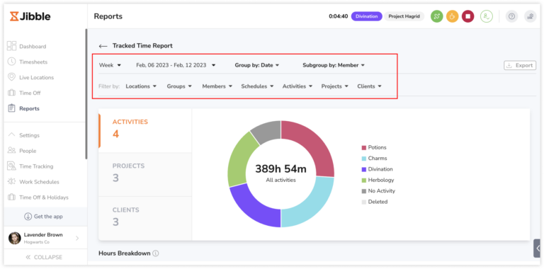 Selecionando filtros na visão geral do relatório de tempo rastreado