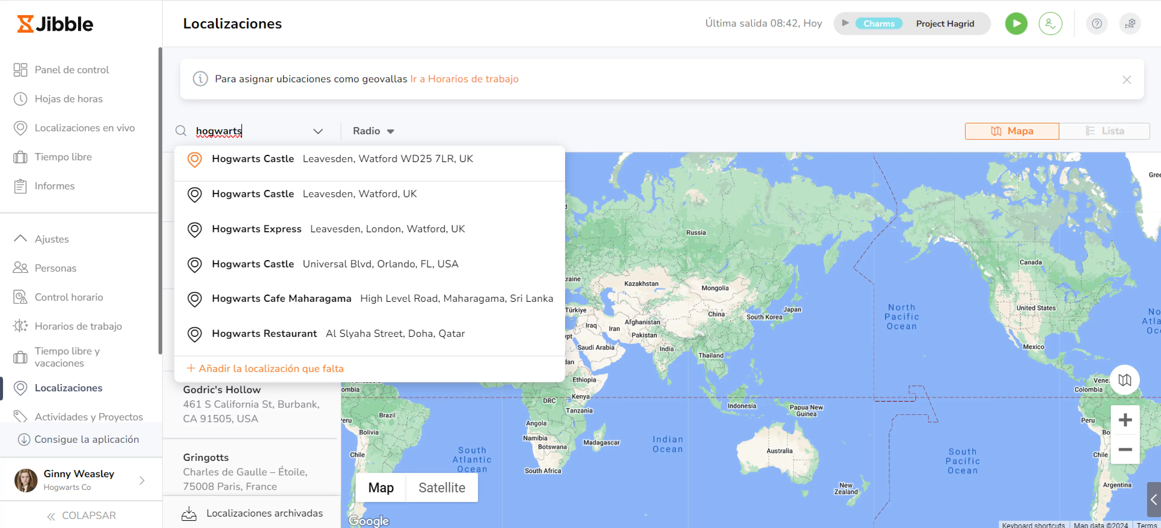 Introduce una dirección en la barra de búsqueda del mapa.