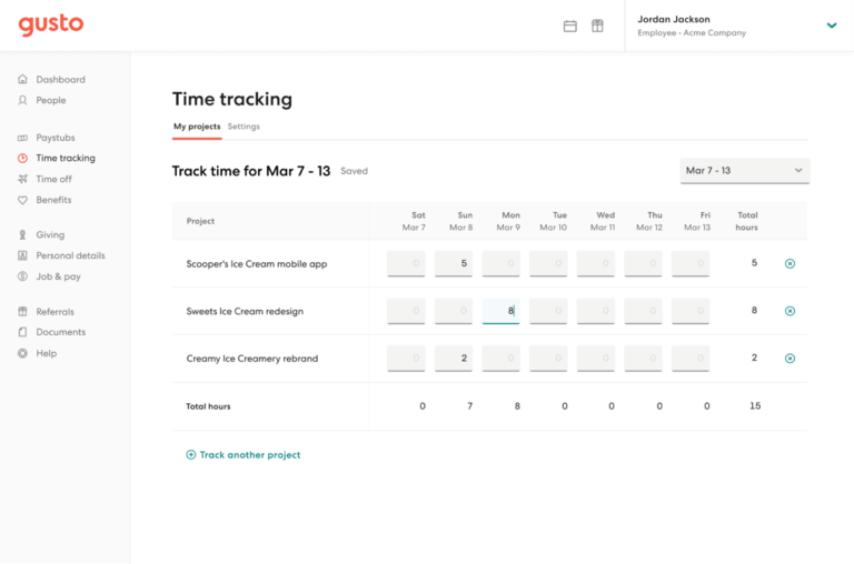 Showing employee's time tracking screen 