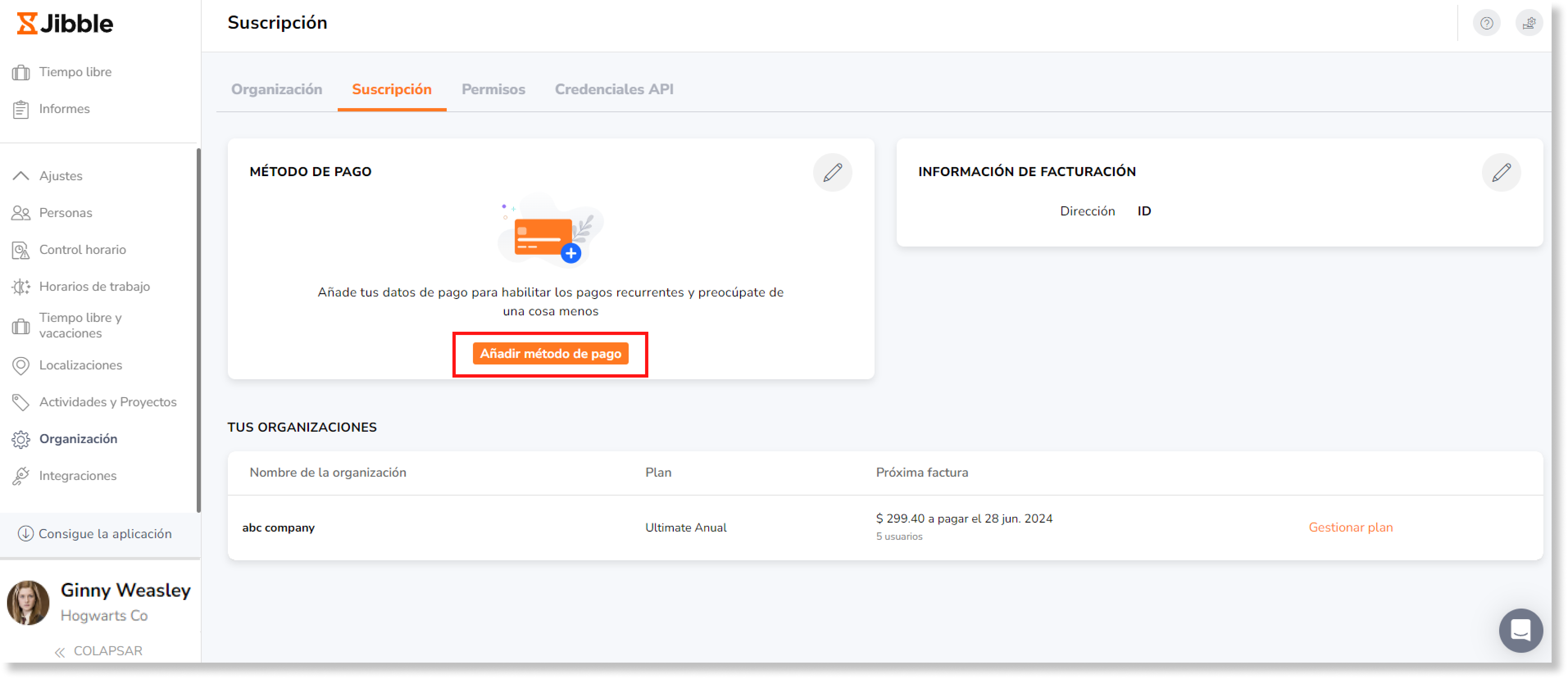 Haz clic en Añadir método de pago e introduce los datos de tu tarjeta de crédito.