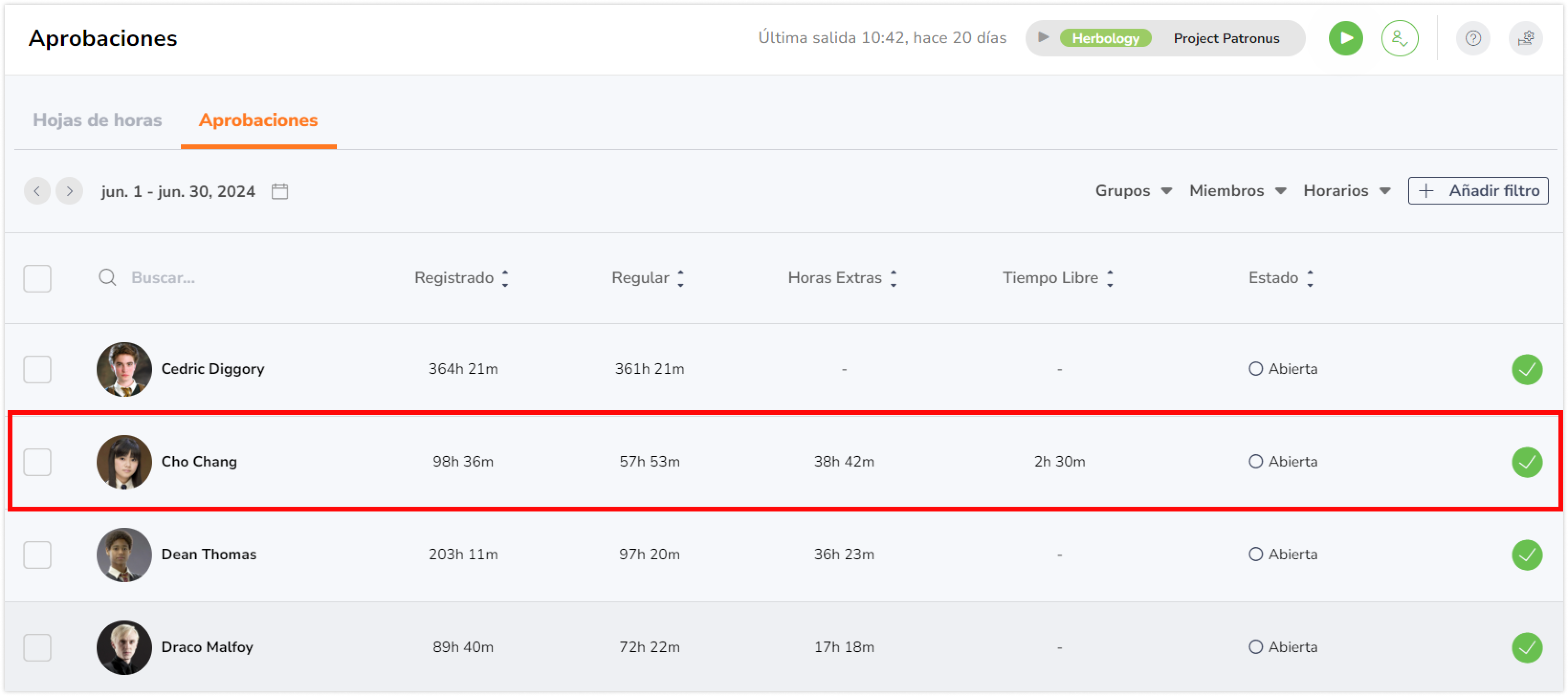 Haz clic en el miembro del que deseas ver la captura del horario. 