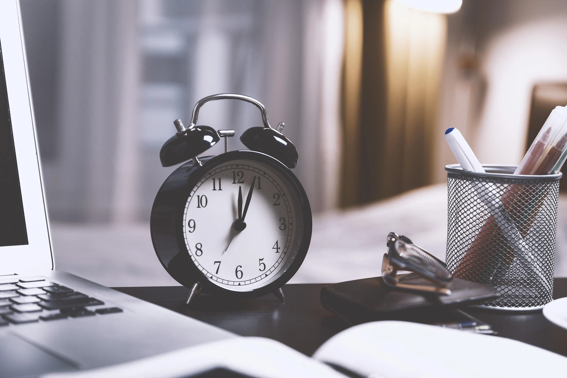 Imagen de Tiempo, Reloj despertador y Reloj.