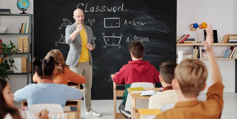 time-tracking-best-practices-education
