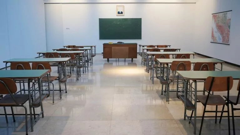 تسجيل الحضور والتحقق منه