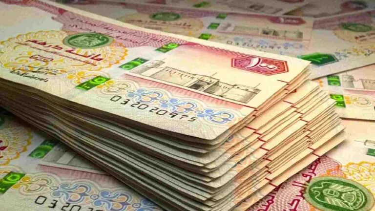 الرواتب في الإمارات