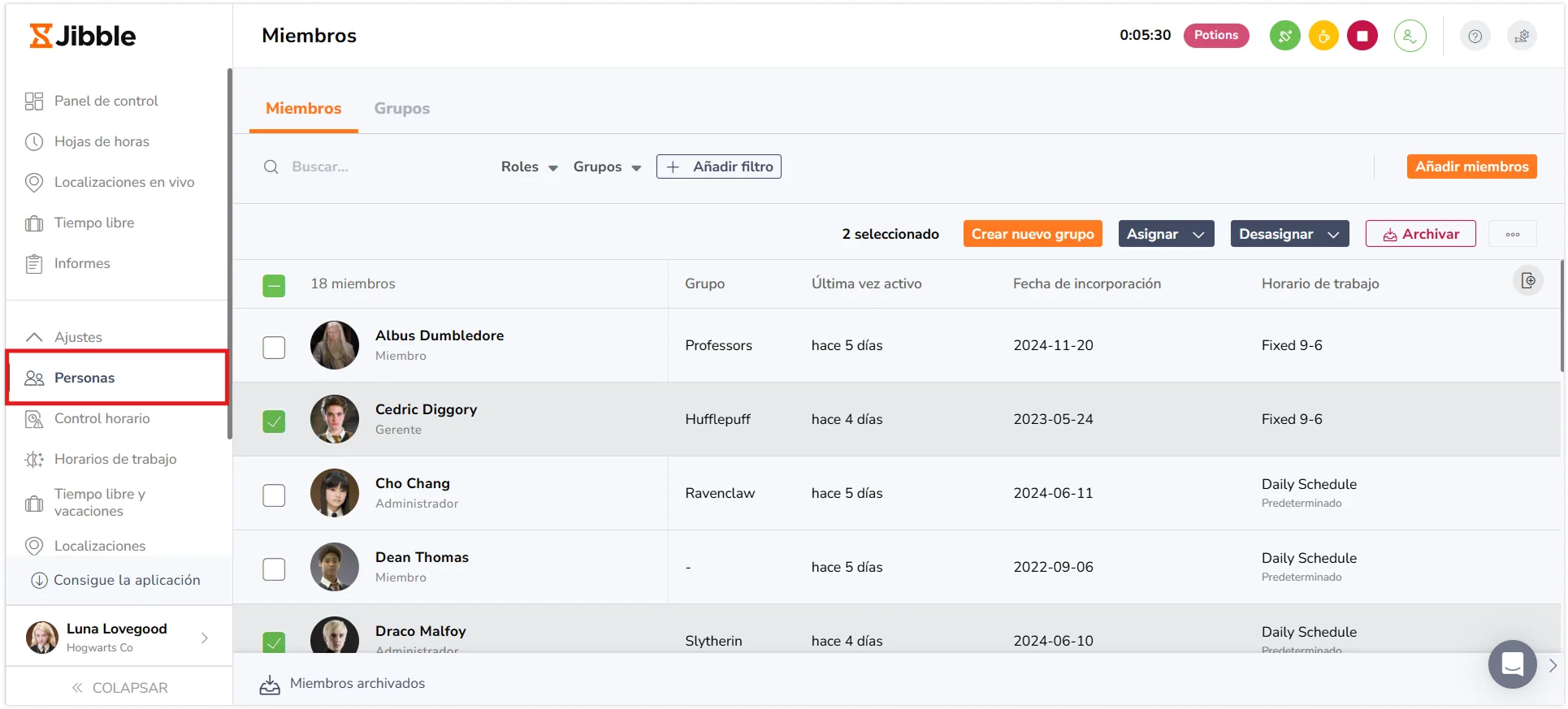 Selecting multiple managers or admins under the People tab 