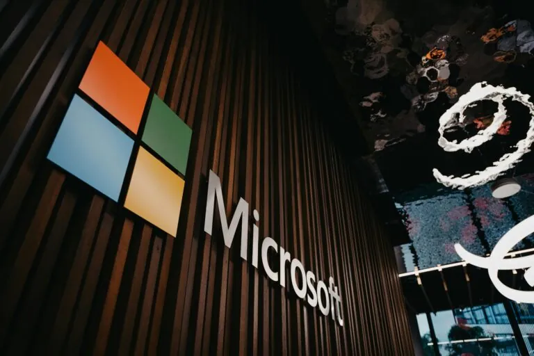 Microsoft lança o recurso Recall que captura a tela de computadores