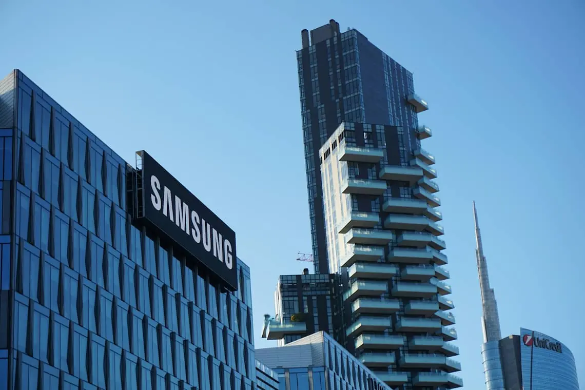 samsung return to office